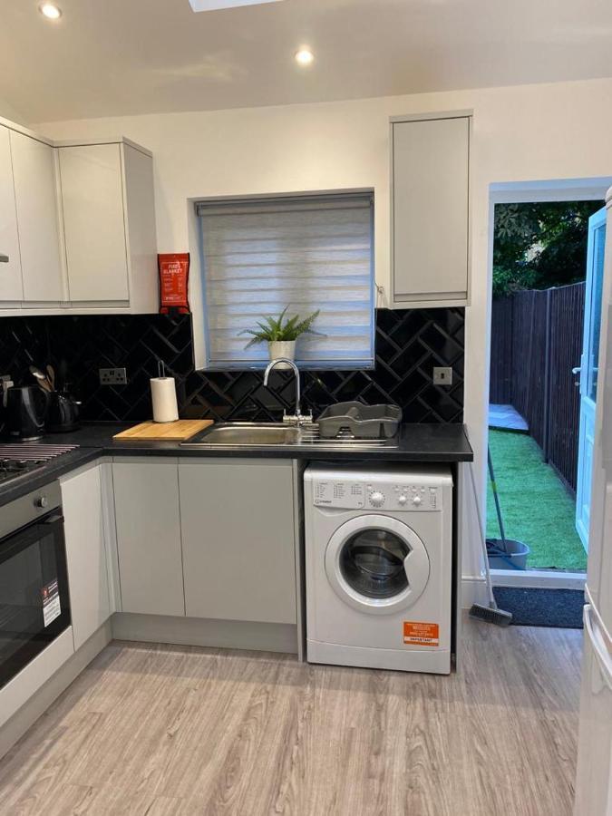 London Flat With Garden Apartment Catford Ngoại thất bức ảnh